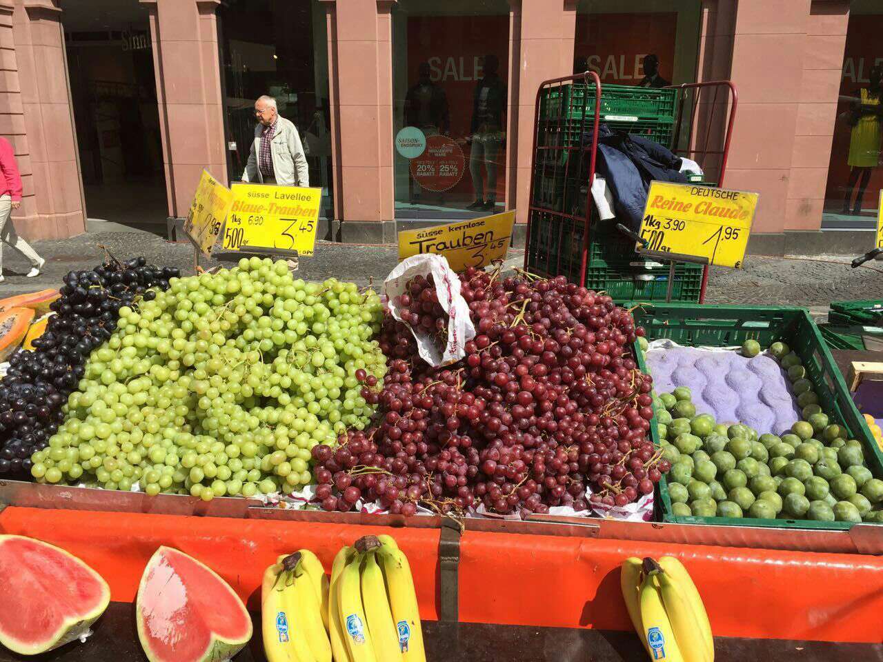 余教授德國鄉村行：德國水果賣品質